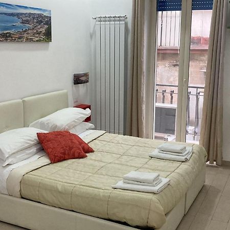 Ginevra'S Apartment Neapol Zewnętrze zdjęcie