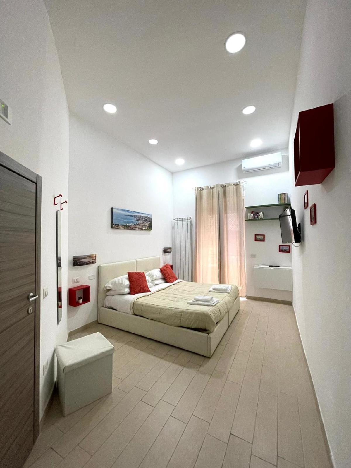 Ginevra'S Apartment Neapol Zewnętrze zdjęcie