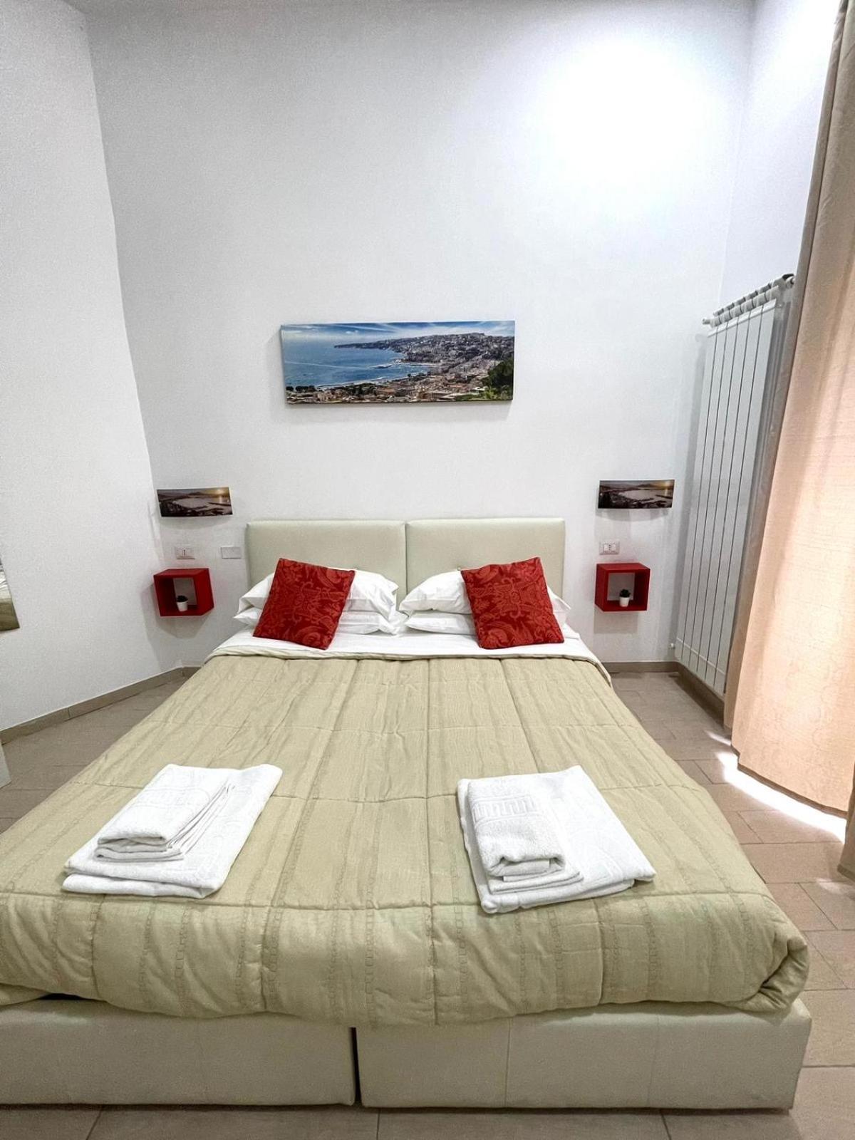 Ginevra'S Apartment Neapol Zewnętrze zdjęcie