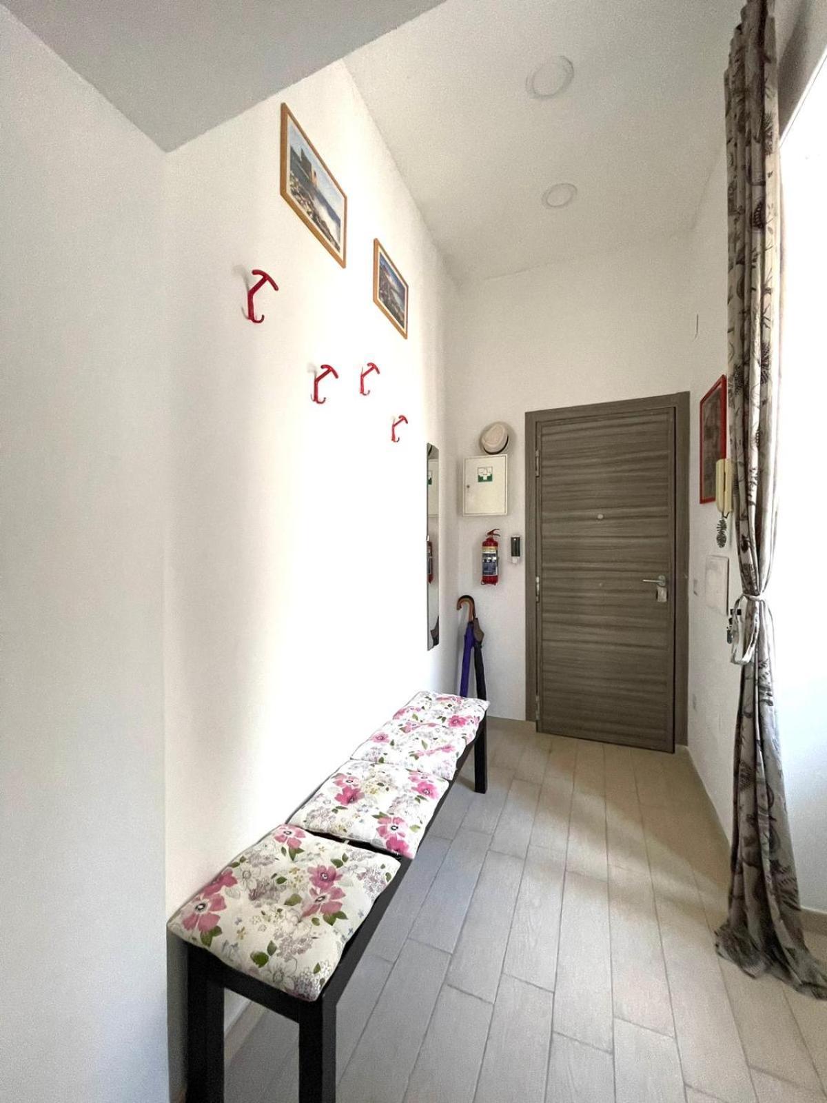 Ginevra'S Apartment Neapol Zewnętrze zdjęcie