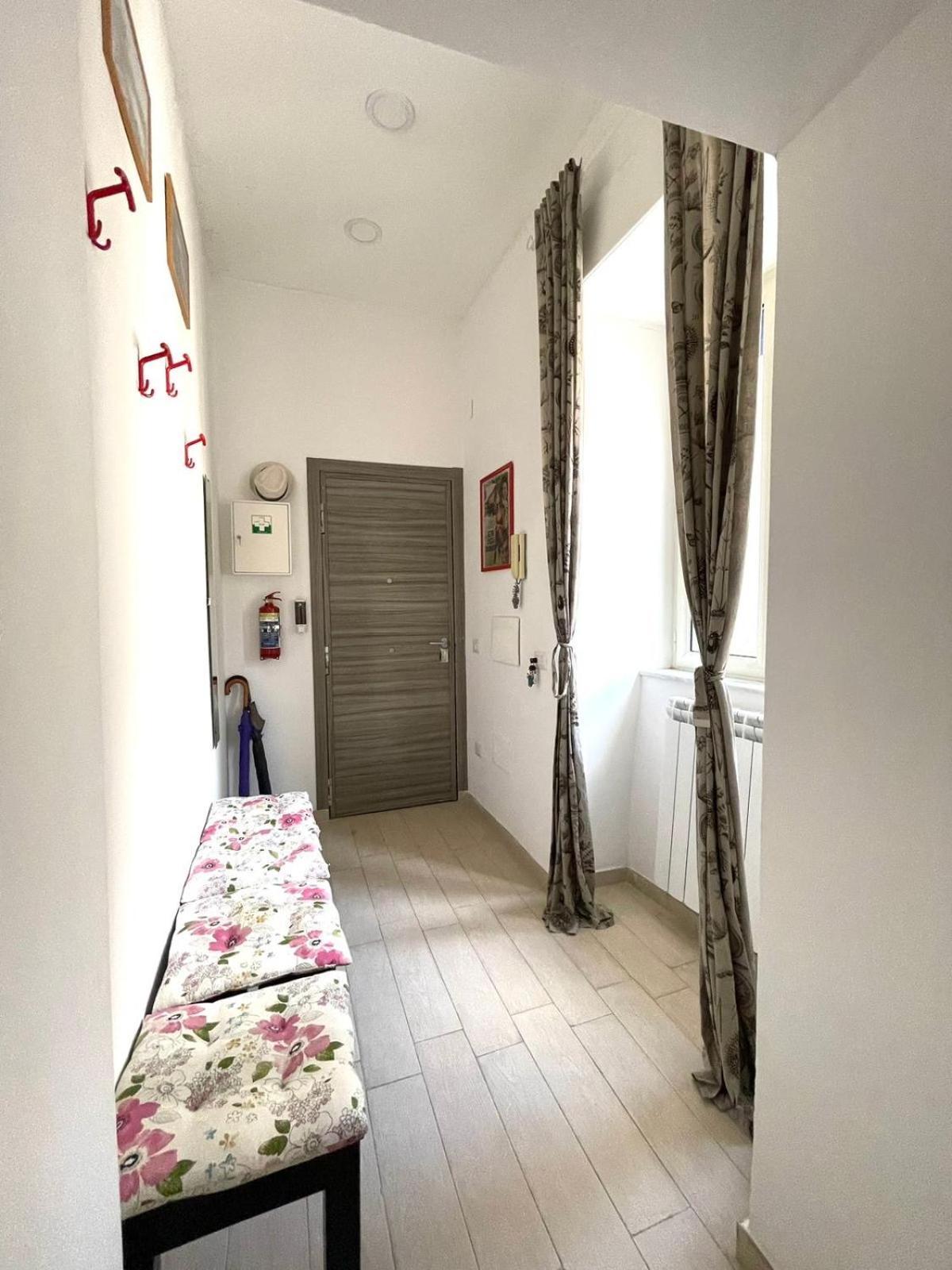 Ginevra'S Apartment Neapol Zewnętrze zdjęcie